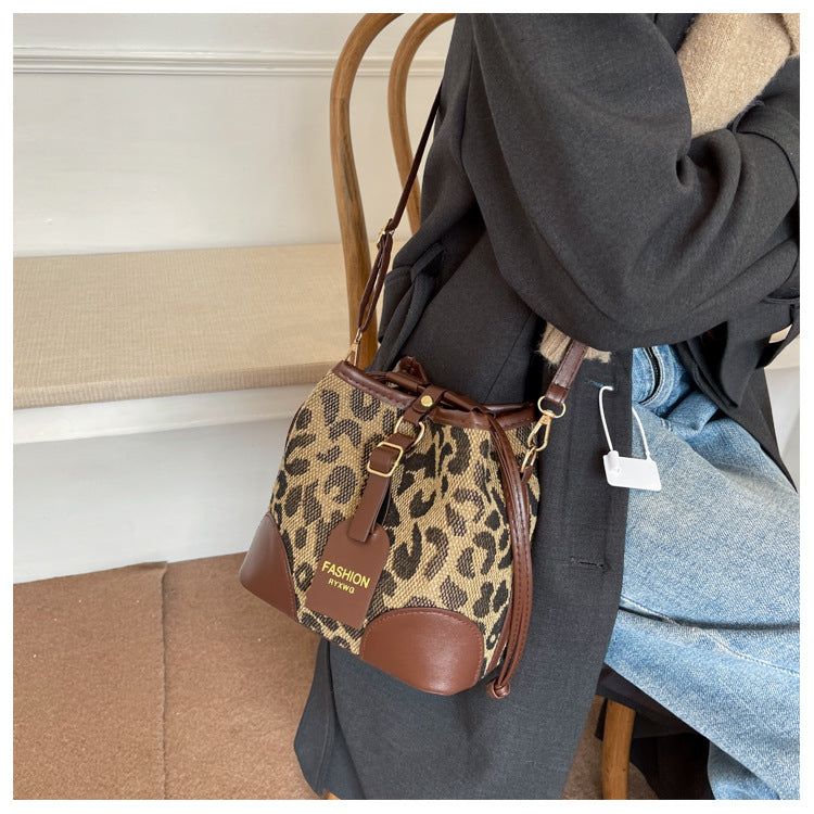 Leopard Small PU Leather Women Bucket Crossbody Bags 2024 Fall Designer Shoulder Bag Luxury Brand Ladies Handbag Lady Trend Tote