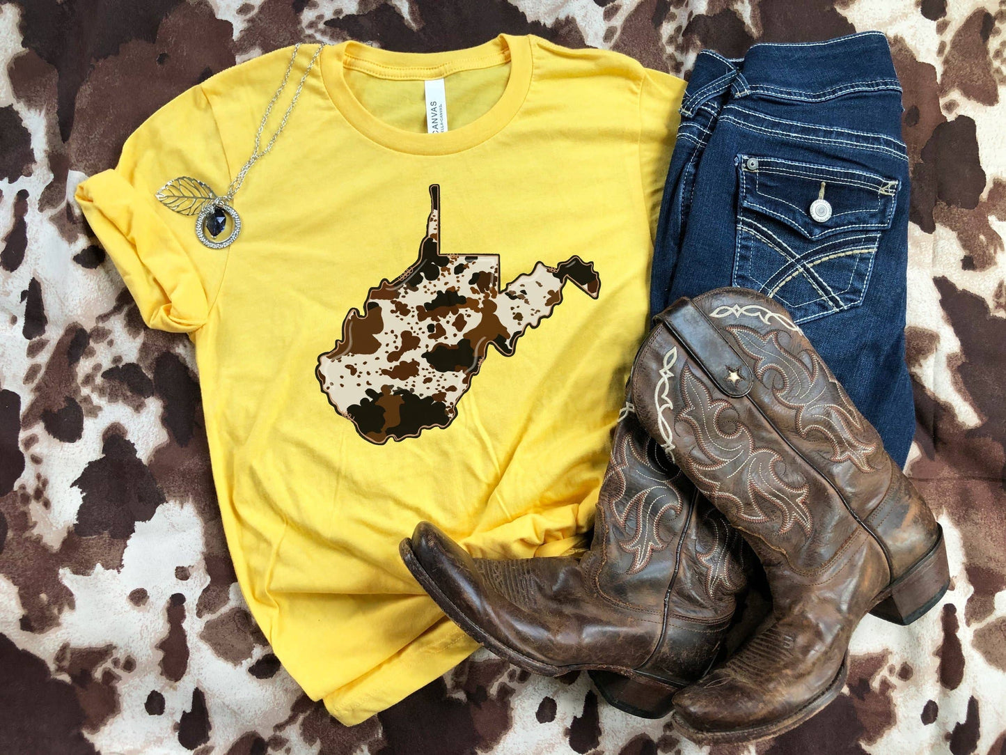 West Virginia Cow Hide Printed Tee: Small