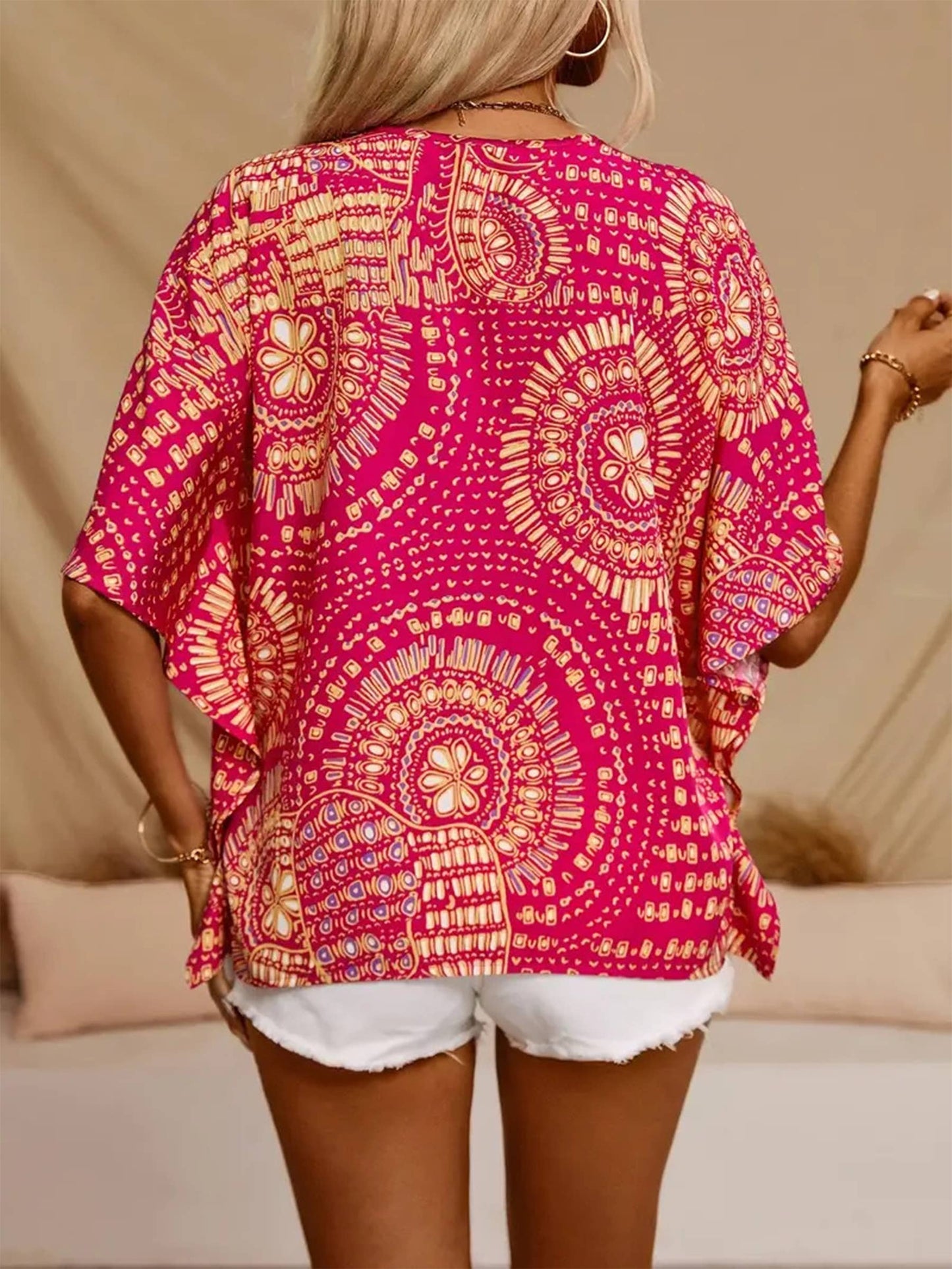 V-neck Printed Bat Sleeve Top: Red / XL