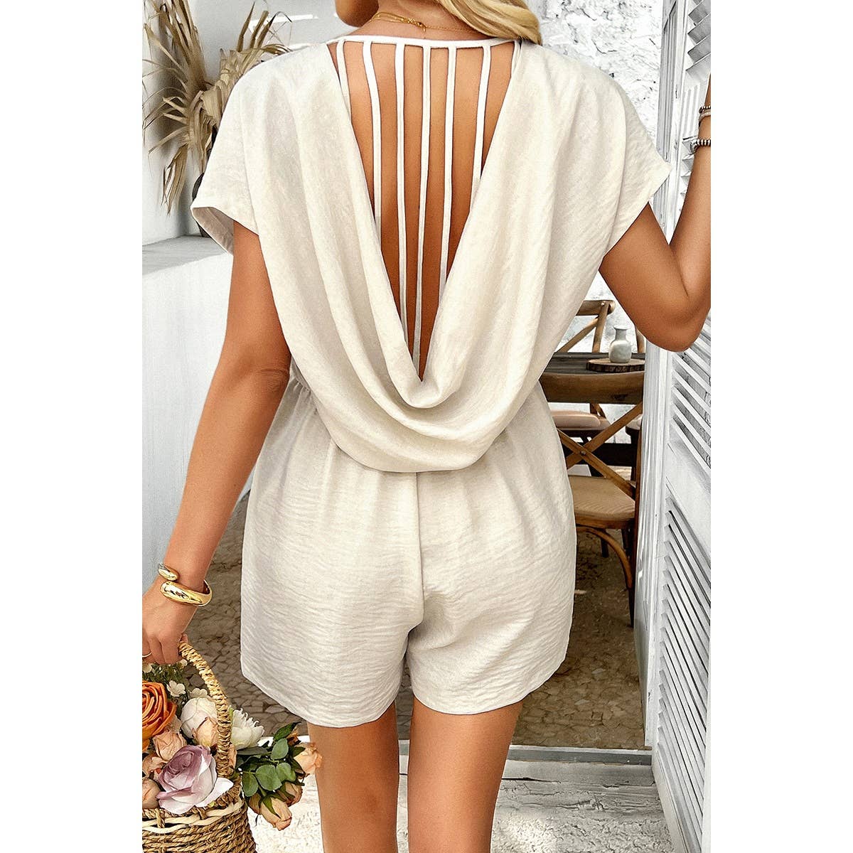 Solid Deep V Neck Drop Shoulder Loose Pockets Romper: BLACK / M