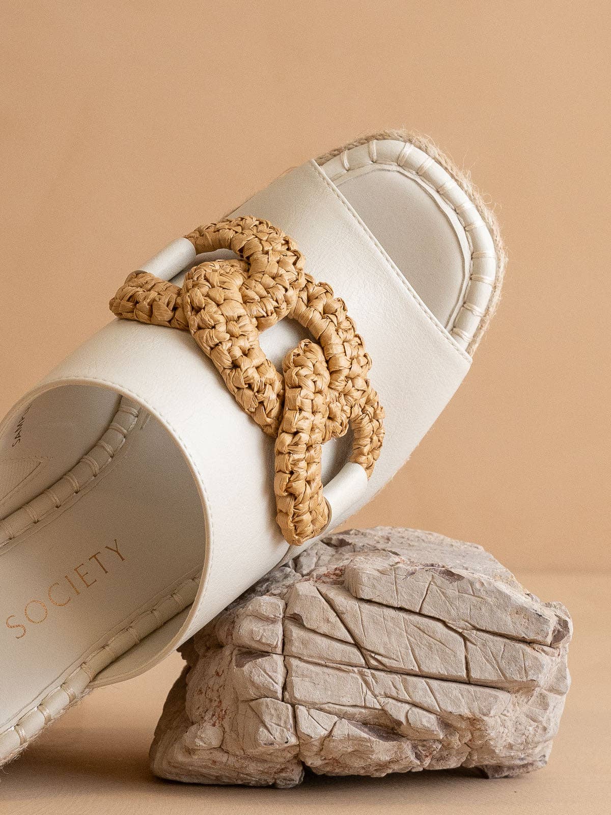 The Aime | White Wedge Slide with Raffia Detail: WHITE / 10