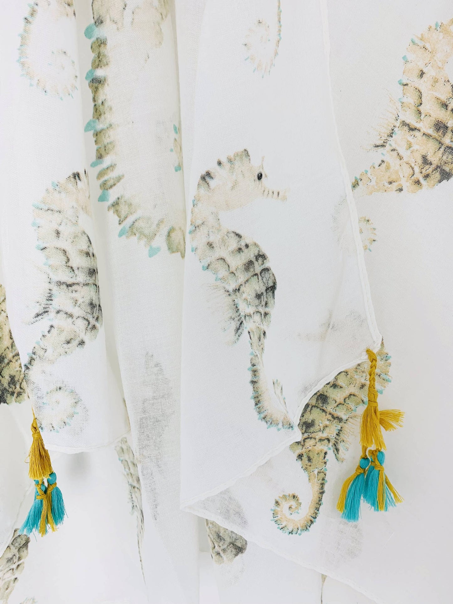 White-Mustard Seahorse Kimono