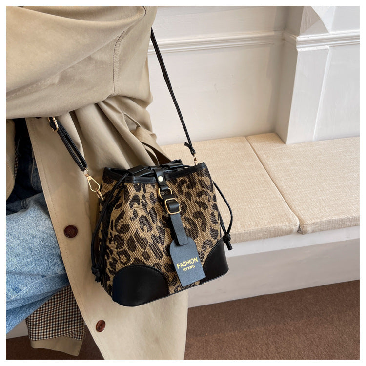 Leopard Small PU Leather Women Bucket Crossbody Bags 2024 Fall Designer Shoulder Bag Luxury Brand Ladies Handbag Lady Trend Tote